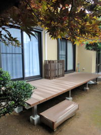 人工木ウッドデッキ「レストステージ」幕板キャップで和風な庭に　市川市Ｓ邸